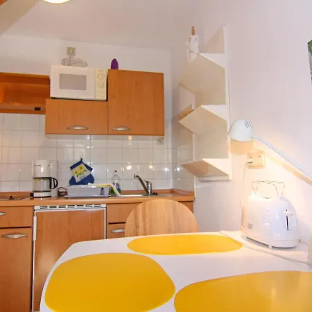 Appartementhaus Kranichblick, *